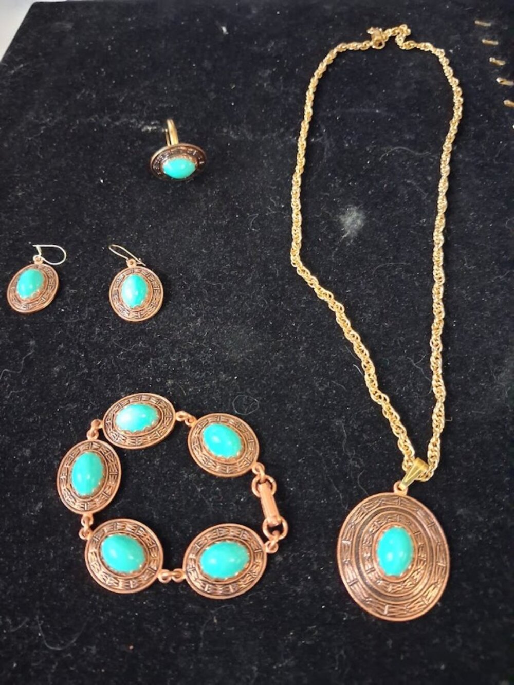 Jewelry set